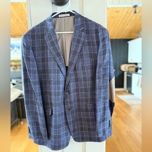 Joseph Abboud Blue Plaid Sport Coat with Tan Elbow Patches Linen